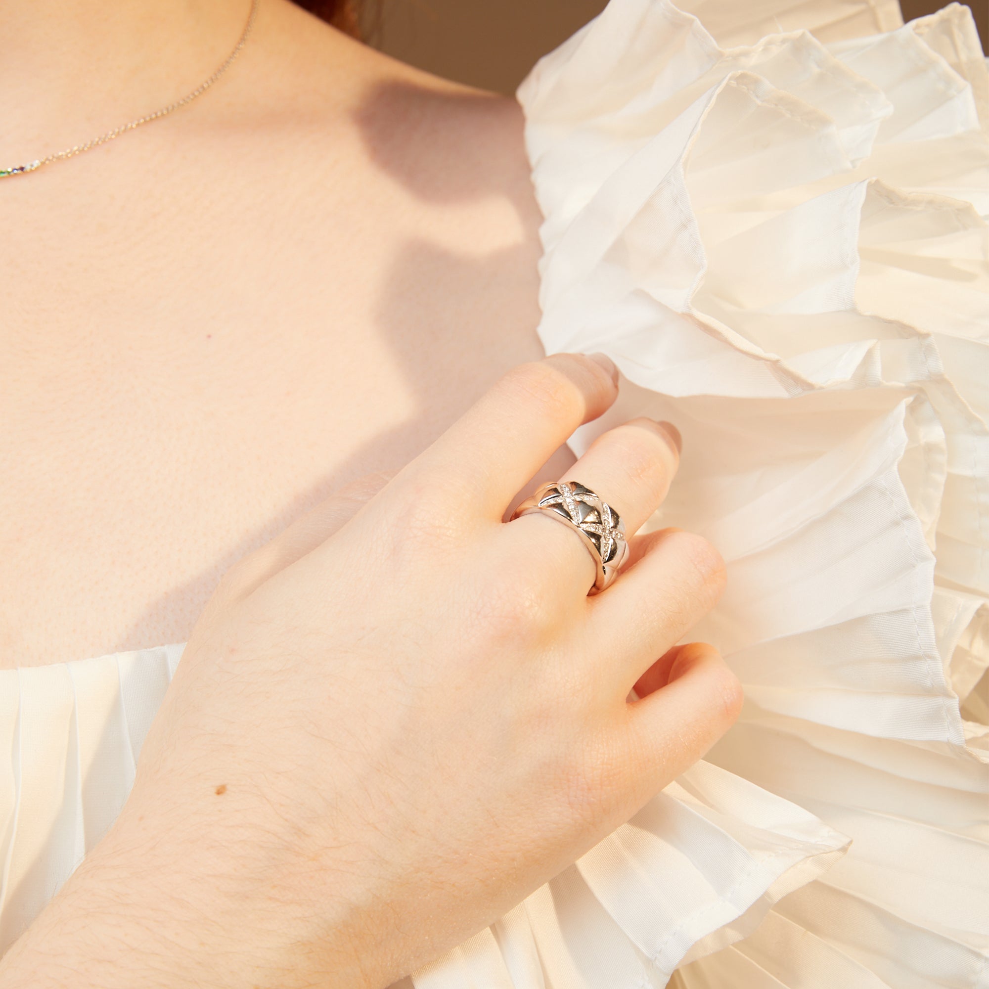 Diamond Embossed Cushion Ring